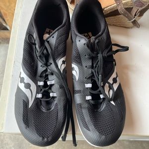 Saucony mens size 10 running shoes